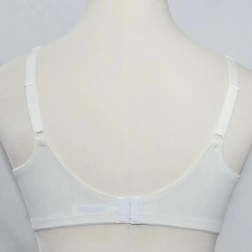 36B Exquisite Form 535 Cotton Wire Free Bra White  New without‎ Tags